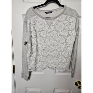 Abercrombie and Fitch Size Small Distressed Gray Sweatshirt